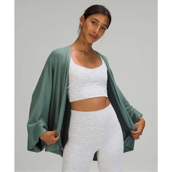 Lululemon Cashlu Knit Textured Wrap Tidewater Teal women's size medium - Picture 1 of 3